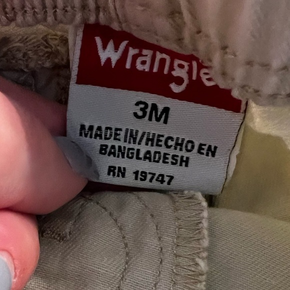 Baby infant 3M shorts - wrangler, carters - Picture 5 of 5